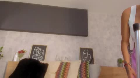 Kari online show from March 6, 2026, 11:39 am