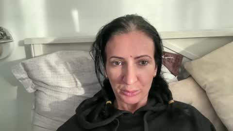 Snapshot of karinablair chatting on January 6, 2025, 6:36 am Karina online show from January 6, 2025, 6:36 am
