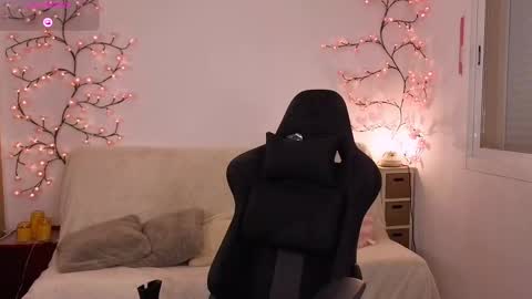 Karina online show from February 21, 2026, 8:54 pm