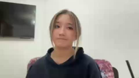 Snapshot of karissagius chatting on July 6, 2026, 3:03 pm karissagius online show from July 6, 2026, 3:03 pm
