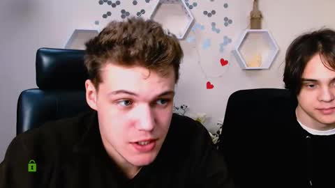 Karl online show from October 12, 2025, 8:35 am