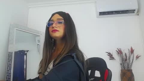 DIOR  online show from February 15, 2025, 3:28 pm