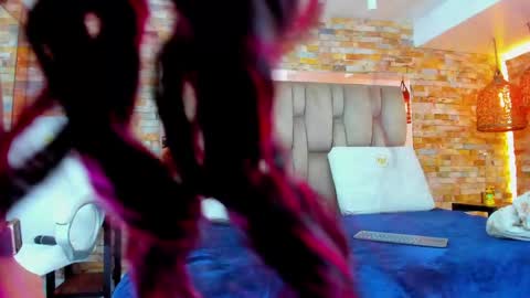 Snapshot of karla_dunn chatting on January 6, 2025, 8:28 pm Karla online show from January 6, 2025, 8:28 pm