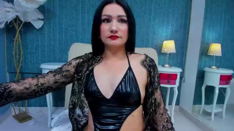 Snapshot of karla_fisher69 chatting on September 28, 2025, 1:00 am Karla online show from September 28, 2025, 1:00 am
