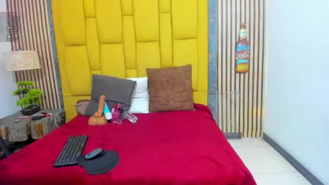 karla online show from April 1, 2026, 11:44 am