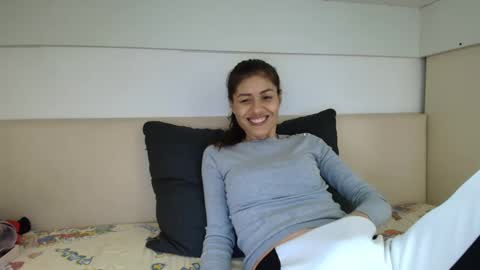 Crystyna online show from December 9, 2024, 6:45 am