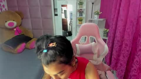 karlaslutskinny__ online show from February 28, 2026, 9:05 pm