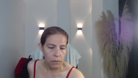 KARLYE online show from January 7, 2026, 1:52 am