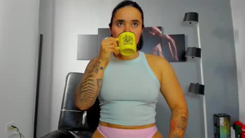   online show from February 15, 2025, 2:44 pm