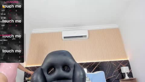 Snapshot of karol_cortes chatting on May 14, 2026, 12:01 pm karol_cortes online show from May 14, 2026, 12:01 pm