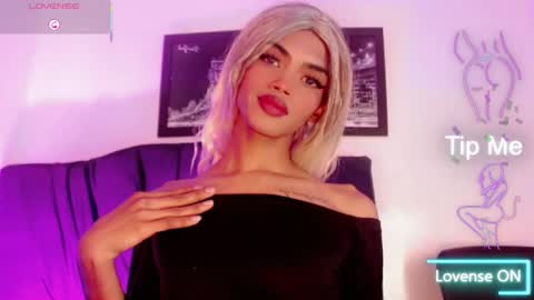 karol Vanessa   online show from March 17, 2026, 7:17 pm