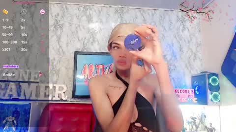 karol Vanessa   online show from April 30, 2026, 11:49 am