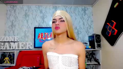 Snapshot of karol_vanessa__ chatting on June 4, 2026, 11:16 am karol Vanessa online show from June 4, 2026, 11:16 am