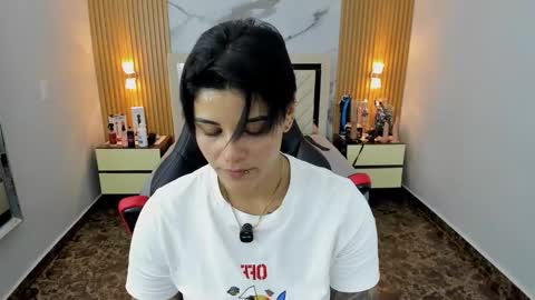 Karol and Luna online show from December 22, 2025, 7:33 pm