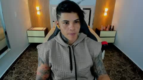Snapshot of karolandluna chatting on June 20, 2026, 6:54 pm Karol and Luna online show from June 20, 2026, 6:54 pm