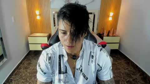 Snapshot of karolandluna chatting on July 16, 2026, 7:20 pm Karol and Luna online show from July 16, 2026, 7:20 pm