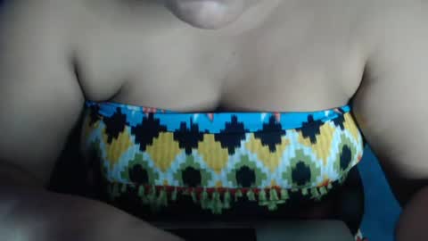 Snapshot of karolbb chatting on December 27, 2024, 11:06 am karolbb online show from December 27, 2024, 11:06 am
