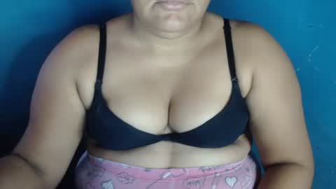 Snapshot of karolbb chatting on January 8, 2025, 11:21 am karolbb online show from January 8, 2025, 11:21 am