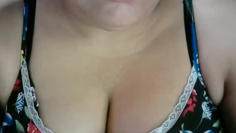 Snapshot of karolbb chatting on February 24, 2025, 11:10 am karolbb online show from February 24, 2025, 11:10 am