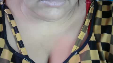 Snapshot of karolbb chatting on March 12, 2025, 2:23 pm karolbb online show from March 12, 2025, 2:23 pm