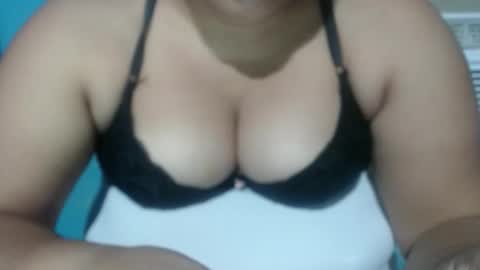 Snapshot of karolbb chatting on September 28, 2025, 11:15 am karolbb online show from September 28, 2025, 11:15 am