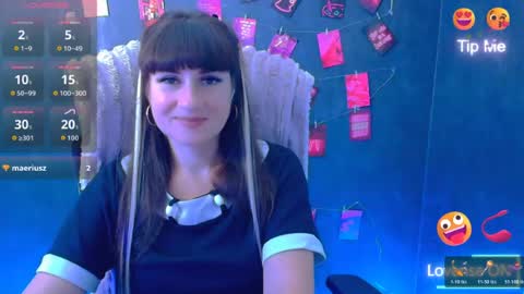 Snapshot of karolina_mia chatting on July 20, 2026, 10:39 am Caroline online show from July 20, 2026, 10:39 am