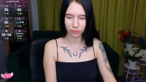 Karolina online show from February 20, 2026, 6:48 am