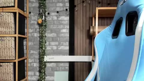 karoline121 online show from September 14, 2025, 8:19 pm