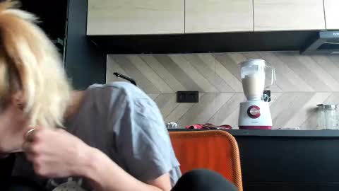 karoline121 online show from October 4, 2025, 8:56 am