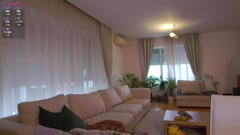 Snapshot of karrin chatting on December 5, 2024, 6:54 am K online show from December 5, 2024, 6:54 am