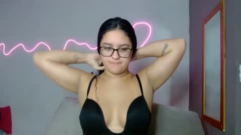 Tamires e Maicon online show from January 11, 2025, 5:29 pm