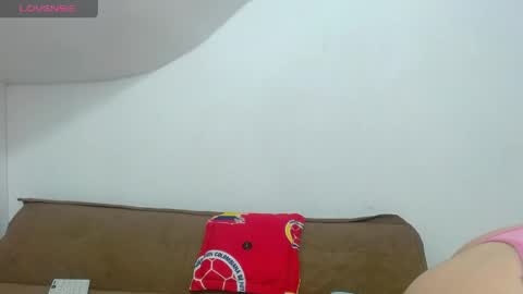 Kasandra  online show from April 21, 2026, 1:06 pm