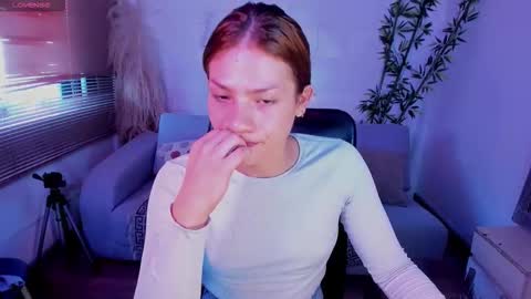 kassmonroe online show from October 19, 2025, 1:01 pm