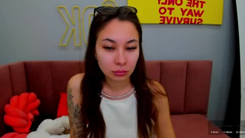 Snapshot of kat__cat chatting on June 7, 2026, 2:27 am kat__cat online show from June 7, 2026, 2:27 am