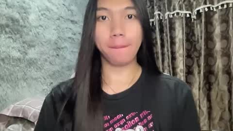 Majesty online show from February 21, 2025, 7:32 pm