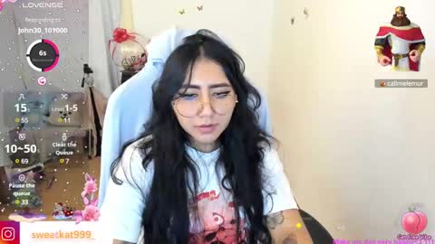 Kat       online show from December 31, 2024, 7:18 pm