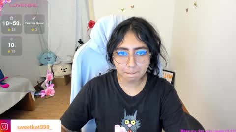 Kat       online show from February 15, 2025, 7:17 pm