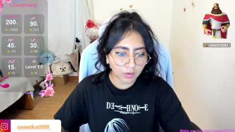 Kat       online show from February 18, 2025, 5:42 pm