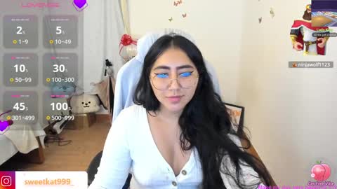 Kat       online show from March 9, 2025, 6:43 pm