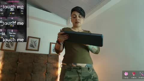 Snapshot of kat_paradisse chatting on June 3, 2026, 11:46 am kat paradisse online show from June 3, 2026, 11:46 am