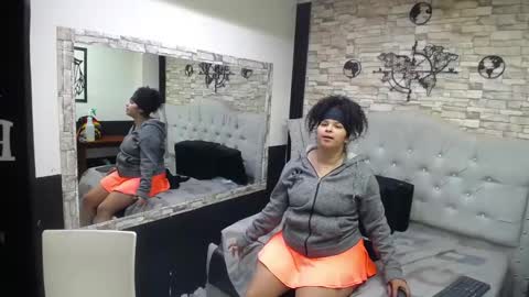Snapshot of katalella_22 chatting on November 30, 2025, 9:30 pm katalella_22 online show from November 30, 2025, 9:30 pm