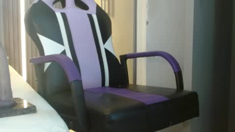 Snapshot of kataleya_monet chatting on December 7, 2024, 11:12 pm kataleya monet online show from December 7, 2024, 11:12 pm