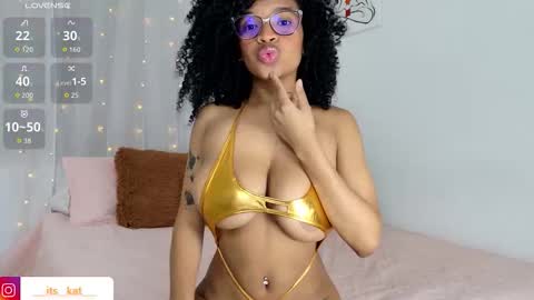 Snapshot of kataleyacandy chatting on November 4, 2025, 9:47 pm Kataleya online show from November 4, 2025, 9:47 pm