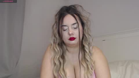 Kataleya online show from April 4, 2026, 8:28 pm