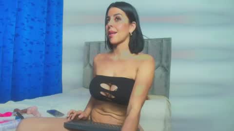 Snapshot of kataleyavillalobos chatting on June 13, 2026, 3:26 am kataleyavillalobos online show from June 13, 2026, 3:26 am