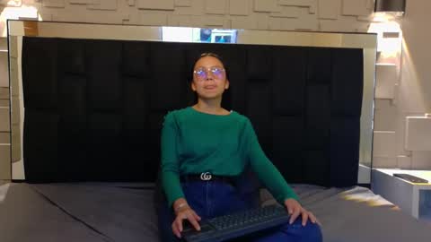 Snapshot of katalina07 chatting on November 7, 2025, 3:01 pm Katalina online show from November 7, 2025, 3:01 pm