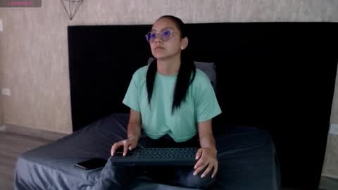 Snapshot of katalina07 chatting on November 14, 2025, 1:54 pm Katalina online show from November 14, 2025, 1:54 pm