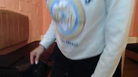 Snapshot of katalina07 chatting on December 4, 2025, 1:53 pm Katalina online show from December 4, 2025, 1:53 pm