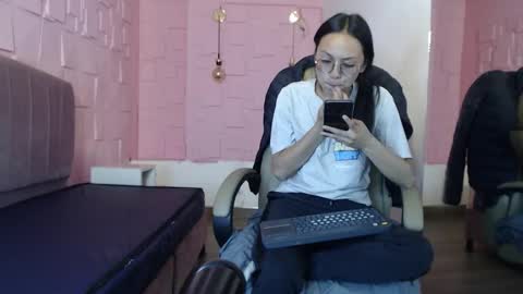 Snapshot of katalina07 chatting on March 17, 2026, 1:47 pm Katalina online show from March 17, 2026, 1:47 pm