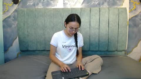 Snapshot of katalina07 chatting on April 1, 2026, 3:53 pm Katalina online show from April 1, 2026, 3:53 pm